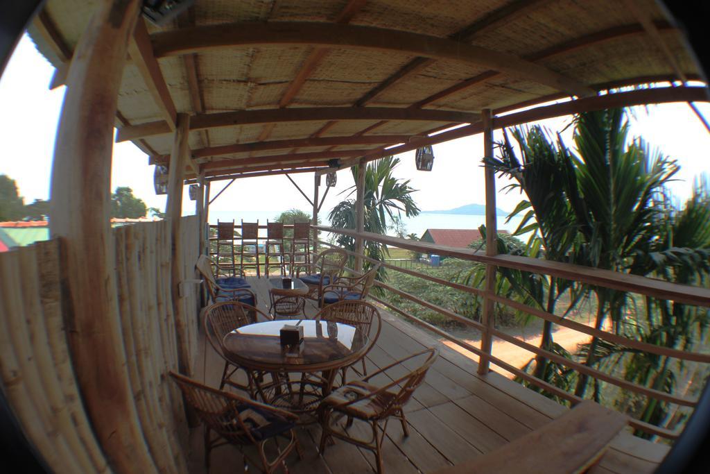 Kepmandou Lounge-Bar Bed & Breakfast Eksteriør bilde